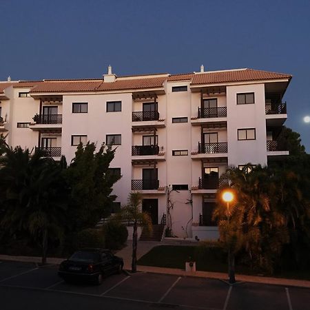 Excellent T2 Apartment With Pools 400M Falesia Beach Албуфейра Екстериор снимка