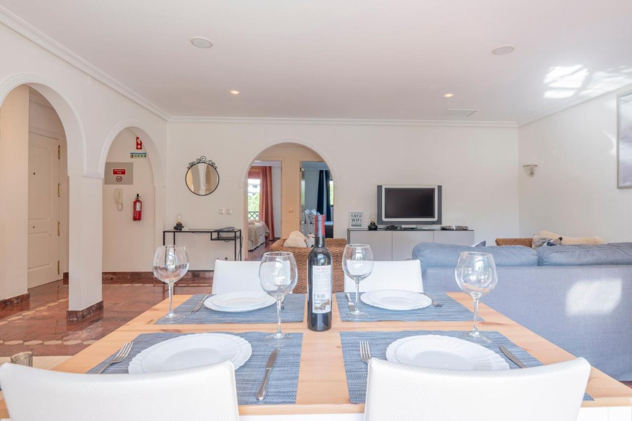 Excellent T2 Apartment With Pools 400M Falesia Beach Албуфейра Екстериор снимка
