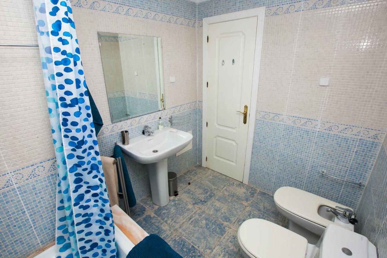 Excellent T2 Apartment With Pools 400M Falesia Beach Албуфейра Екстериор снимка